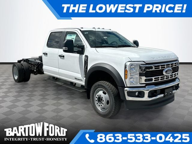 2025 Ford F-550SD XL DRW in Oxford White — front three-quarter view