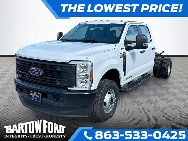 2026 Ford F-350SD 4WD CREW CAB DRW in Oxford White — front three-quarter view
