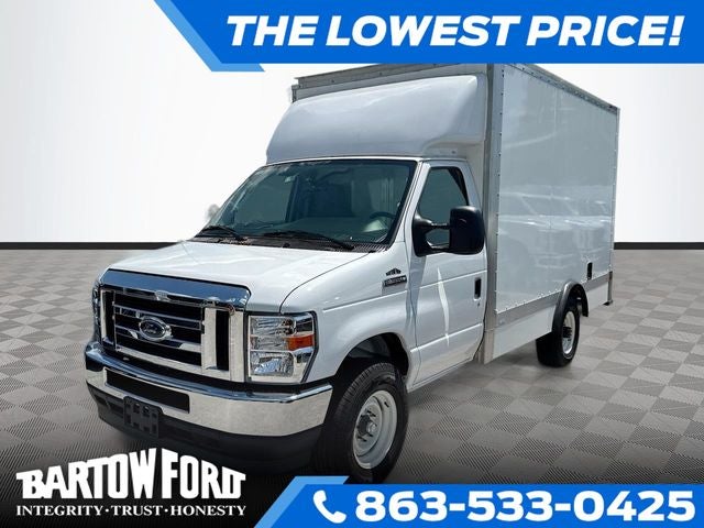 2025 Ford E-350SD