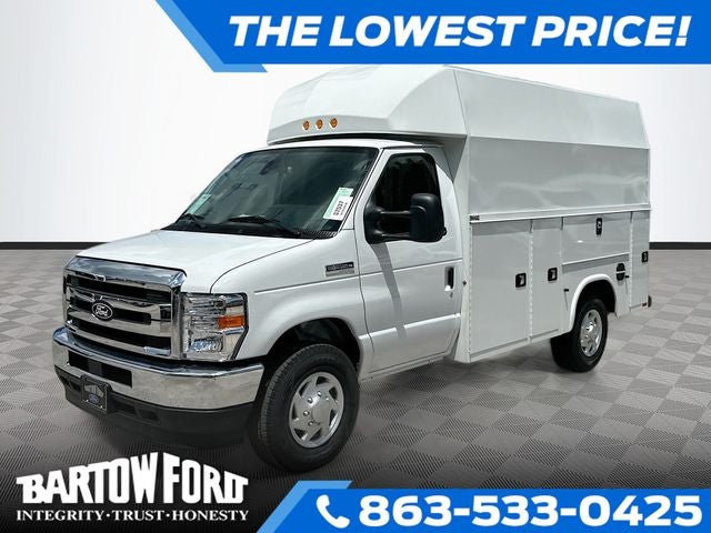 2026 Ford E-350SD Base Cutaway in Oxford White — front three-quarter view