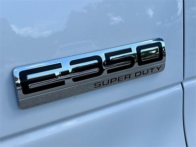 2025 Ford E-Series Cutaway Base Cutaway KNAPHEIDE DUALLY HIGH TOP KUV
