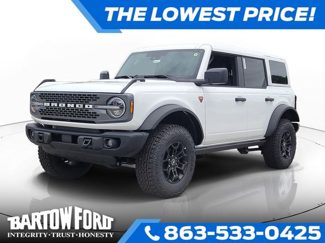 2026 Ford Bronco Badlands in Oxford White — front three-quarter view