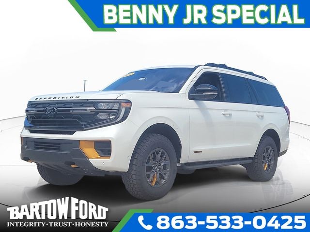 2025 Ford Expedition Tremor in White Metallic — front three-quarter view