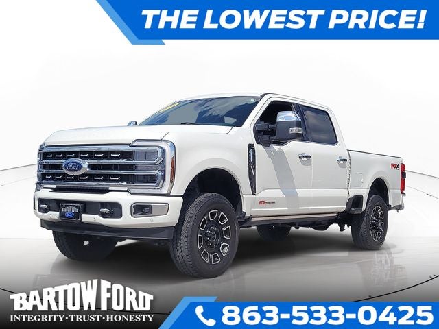 2024 Ford F-250SD Platinum 6.7 HIGH OUTPUT DIESEL in Star White Metallic Tri-Coat — front three-quarter view