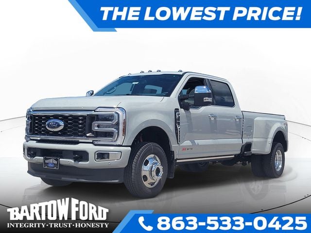2026 Ford F-350SD Platinum DRW 4WD CREW CAB in Avalanche — front three-quarter view